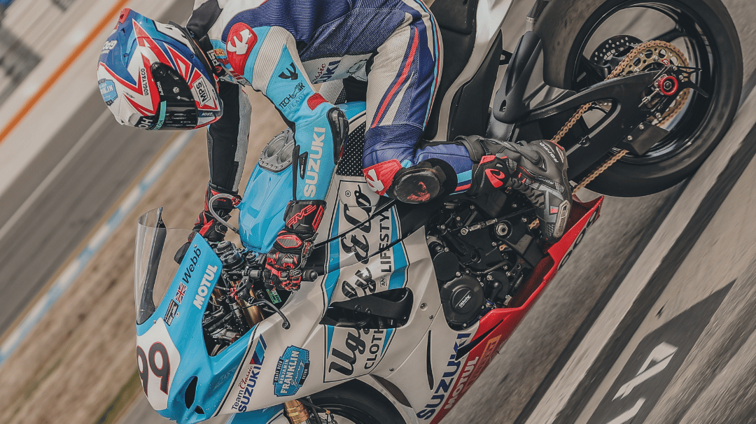 Team Classic Suzuki Takes on the Daytona 200!