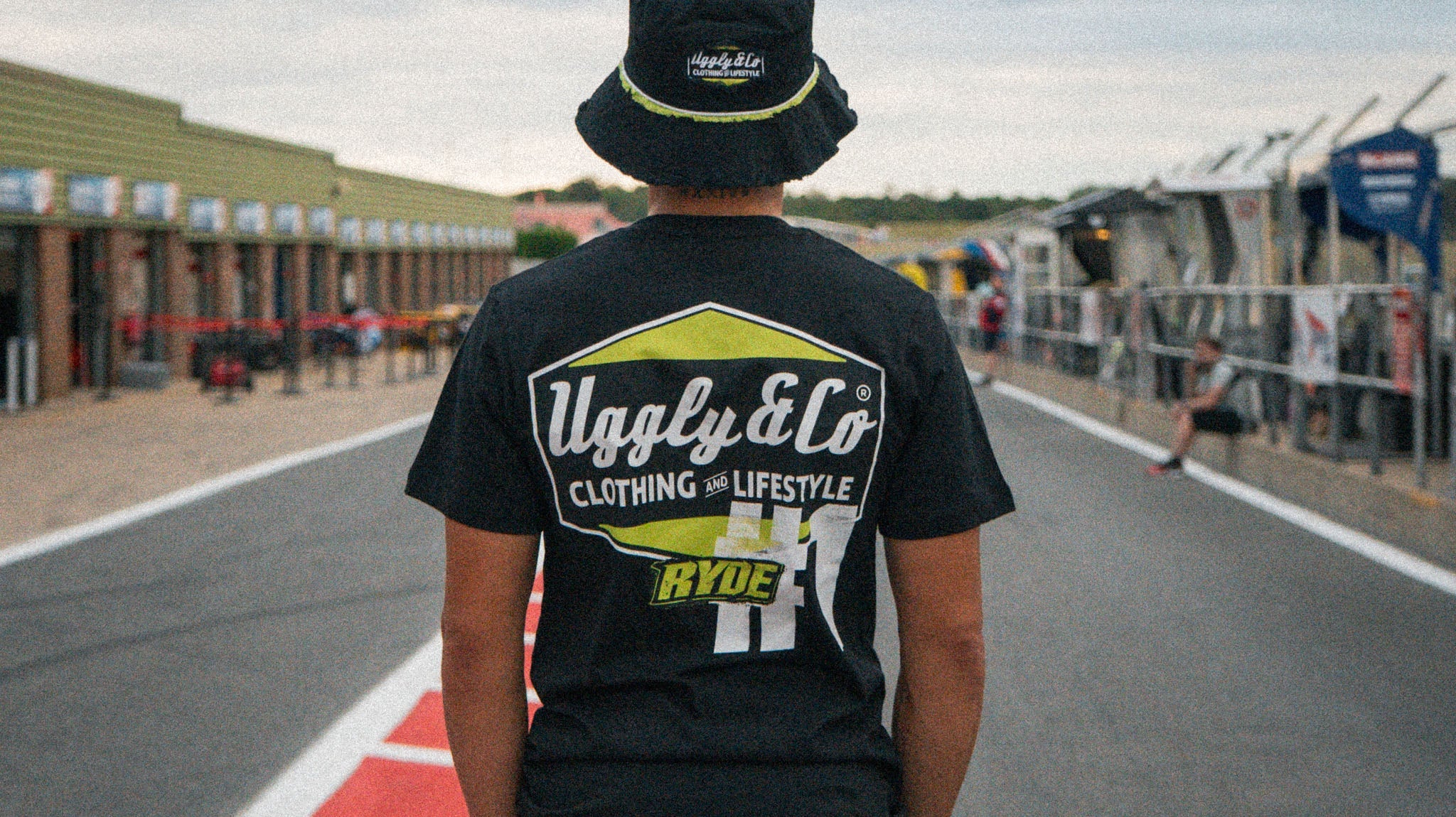 Stylish Bucket Hats for Motorcycle Riders’ Adventures