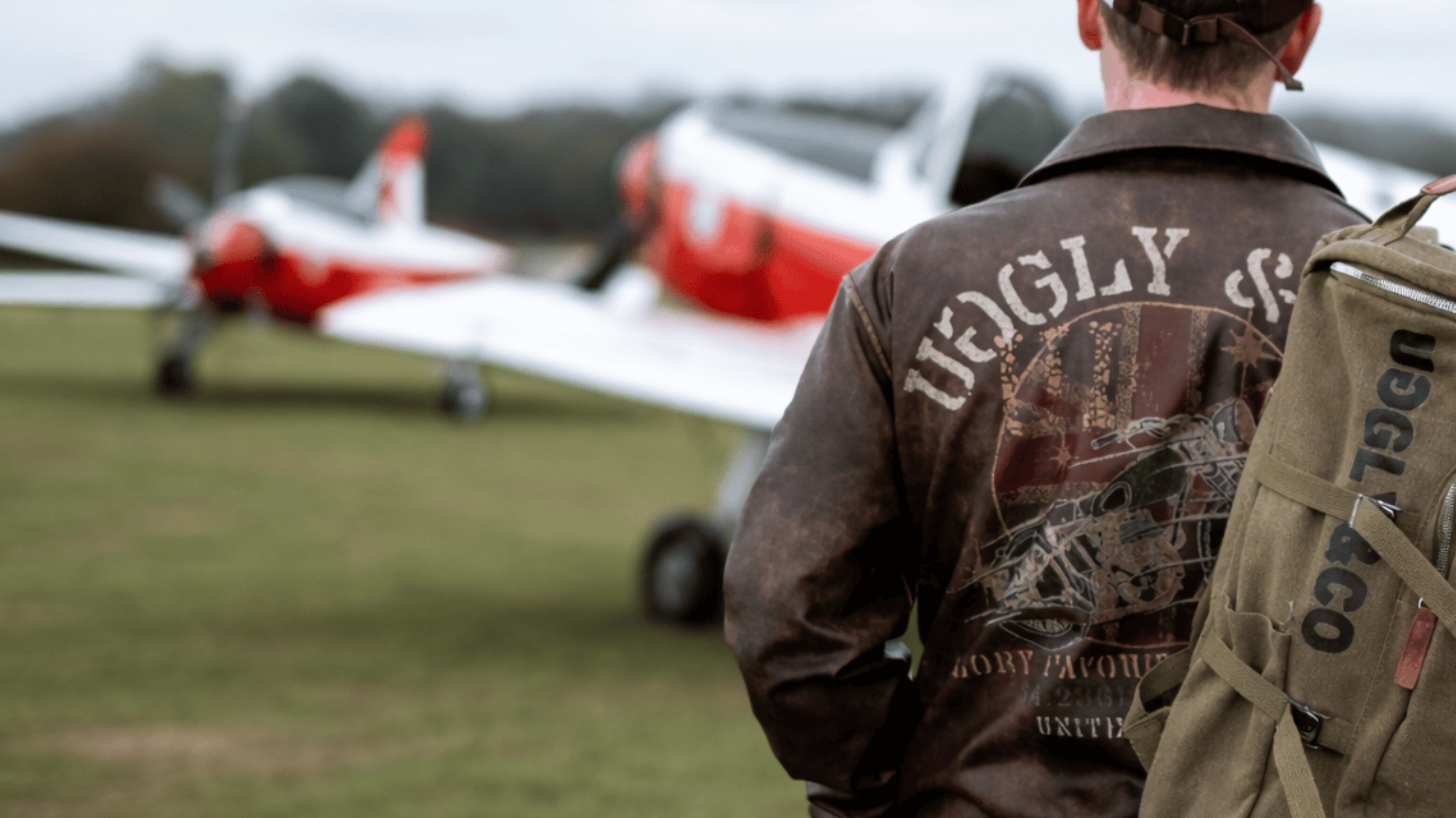 Essential Bags for Motorcycle Riders Who Embrace Adventure