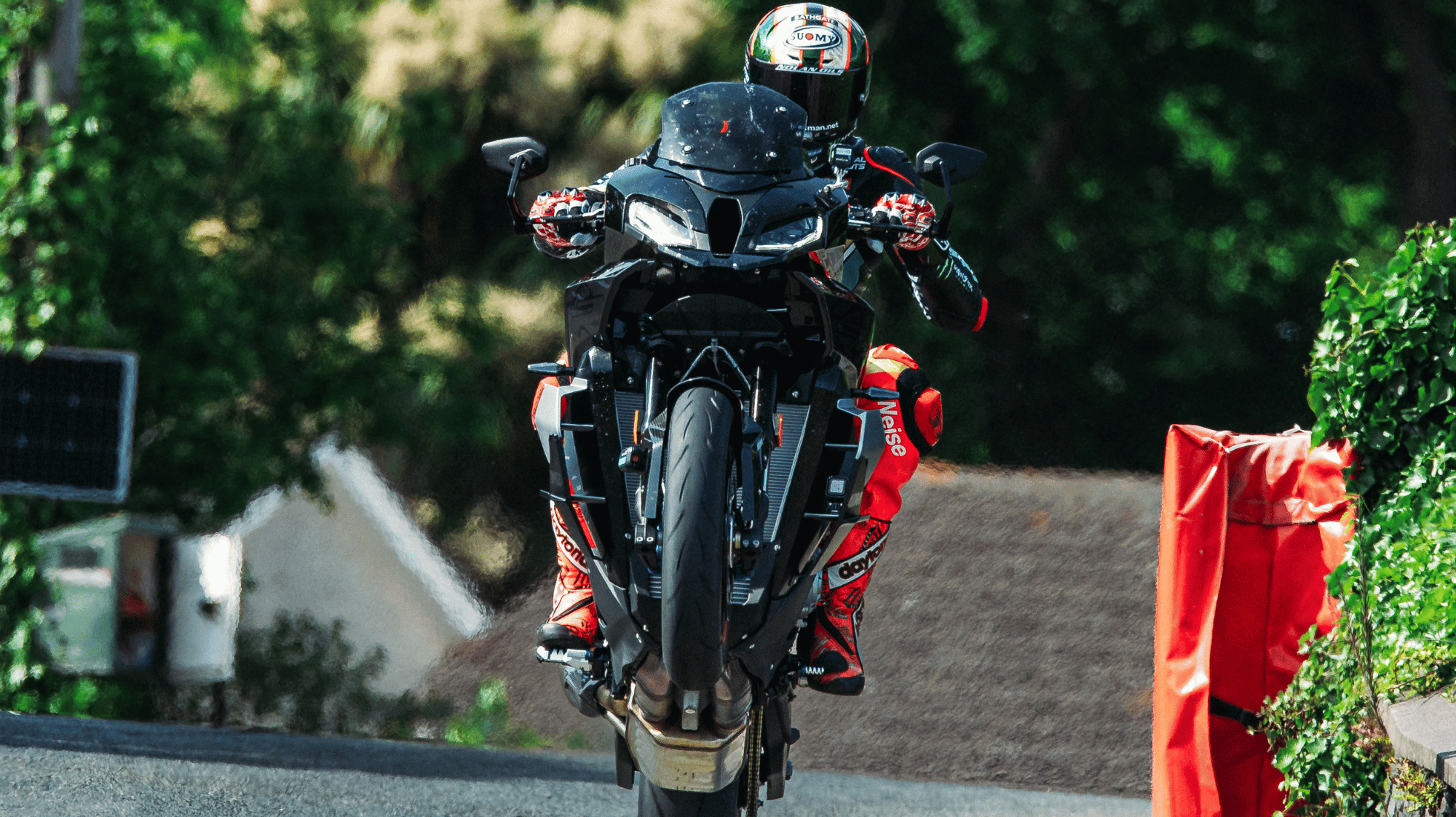 Is there a speed limit on the Isle of Man TT?