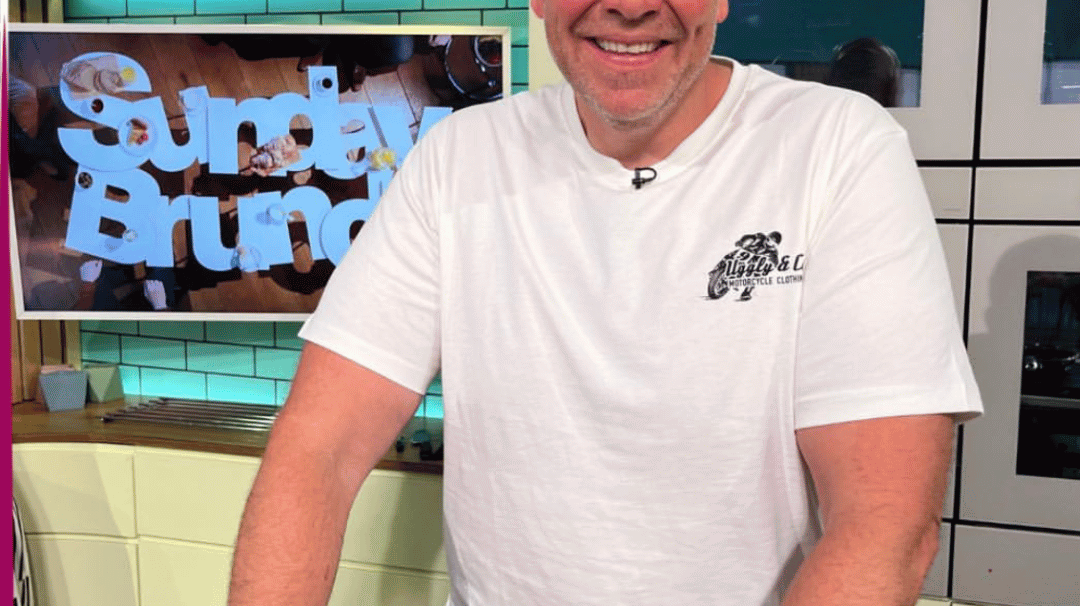Michelin-Starred Chef Tom Kerridge Spotted Wearing Our Flattrack Tee on Sunday Brunch!