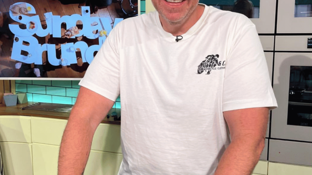 Michelin Star Chef, Tom Kerridge wearing Uggly&Co!