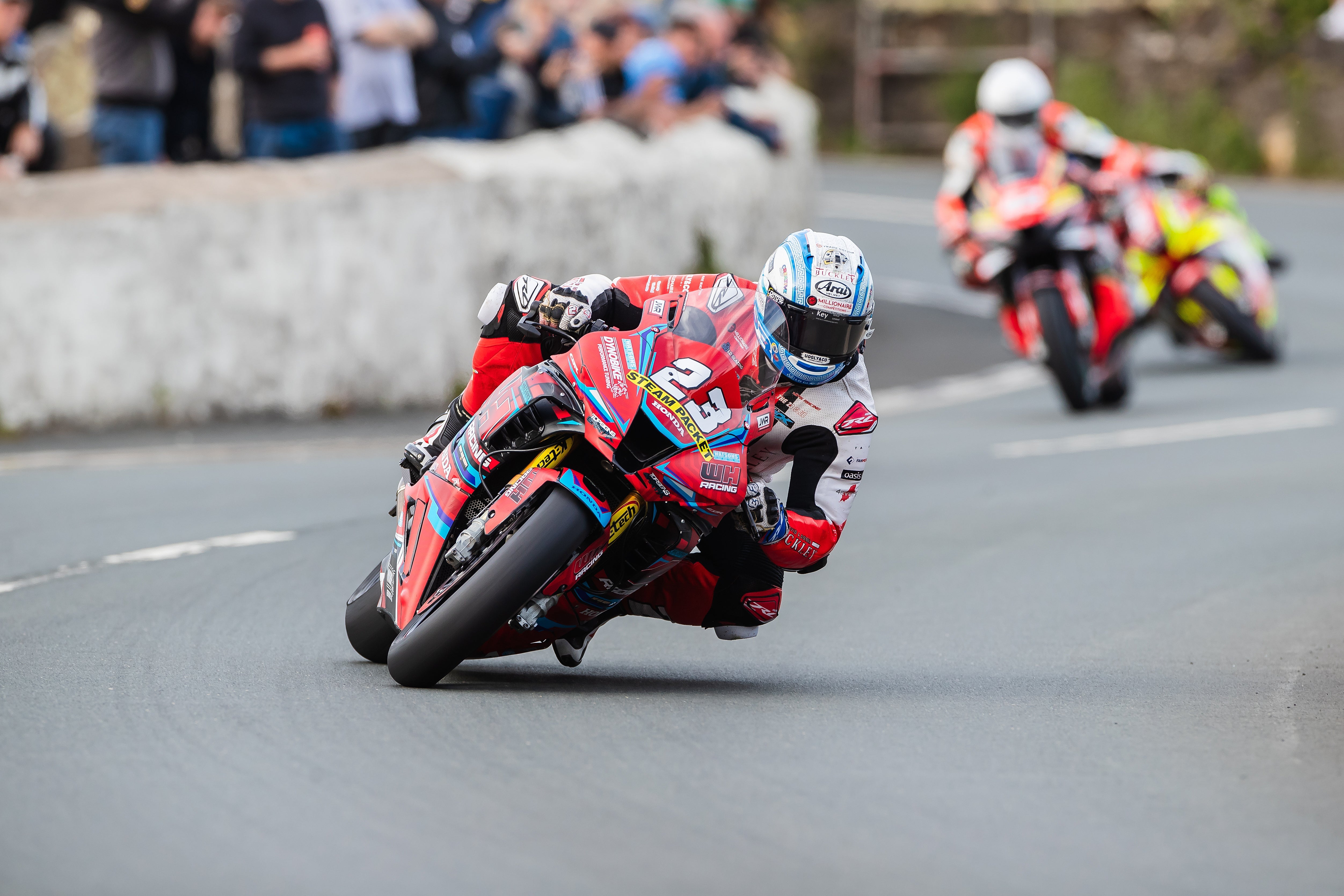 Unique Canvas Art for Isle of Man TT Racing Enthusiasts