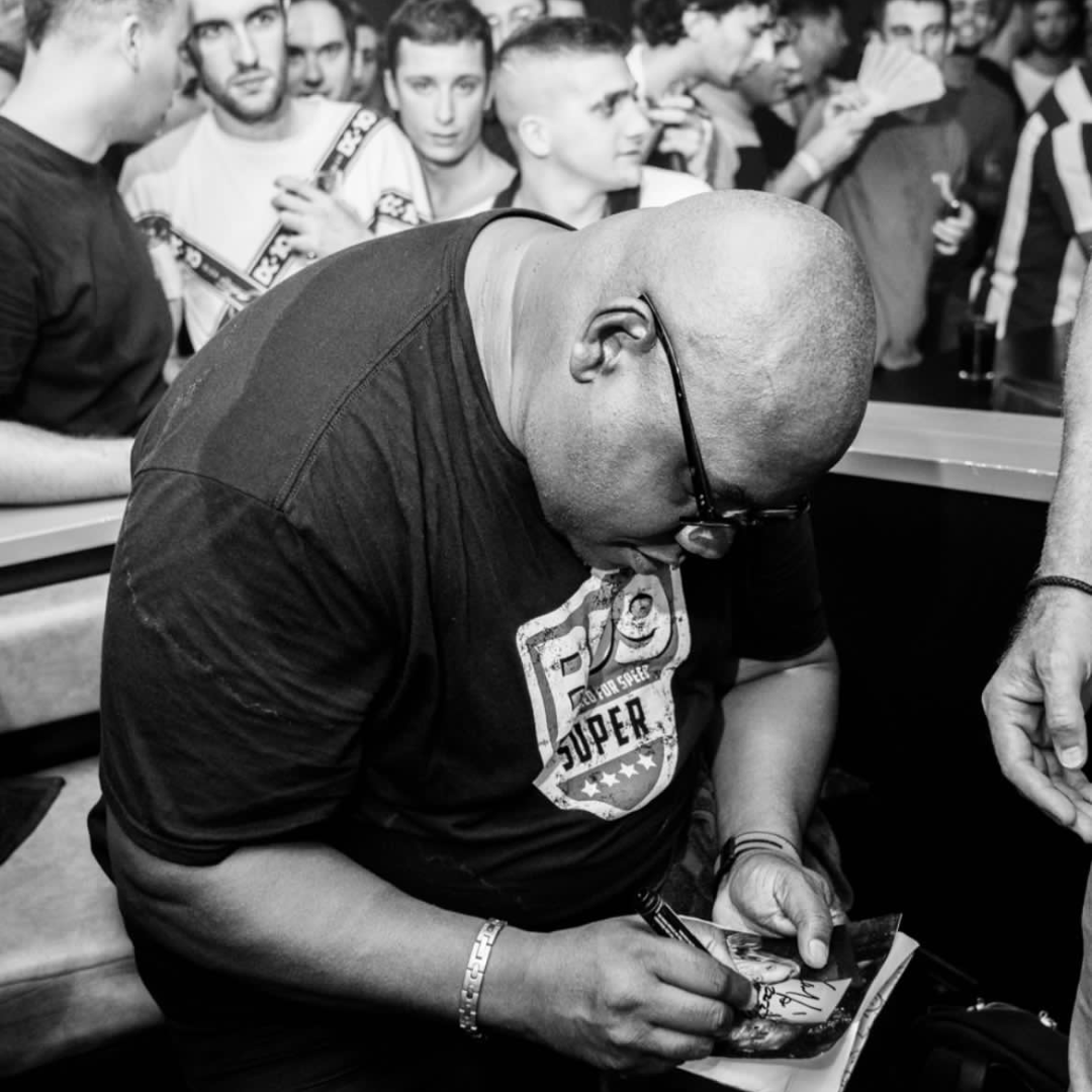 DJ Carl Cox in the Super Sheild Tee!