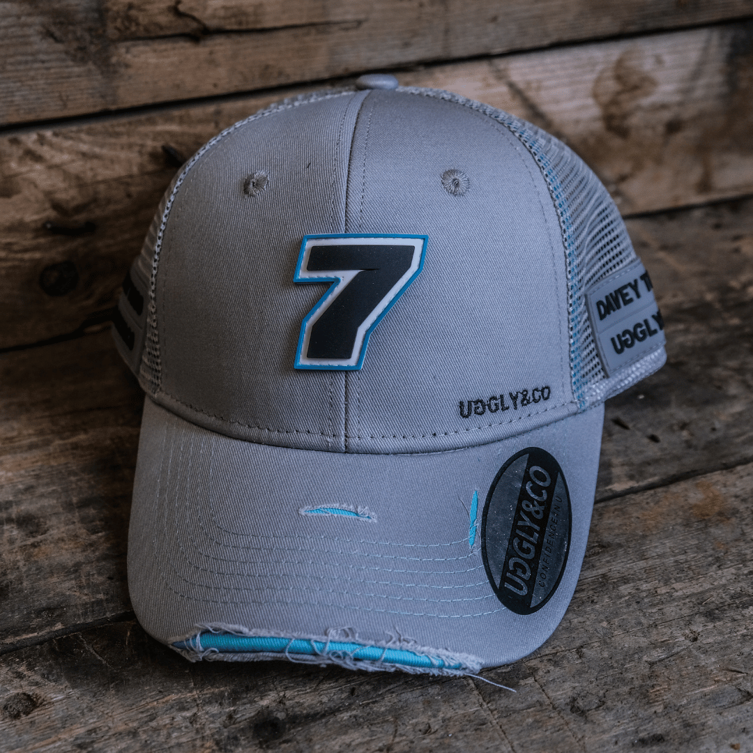 Davey Todd Caps - Live Now!