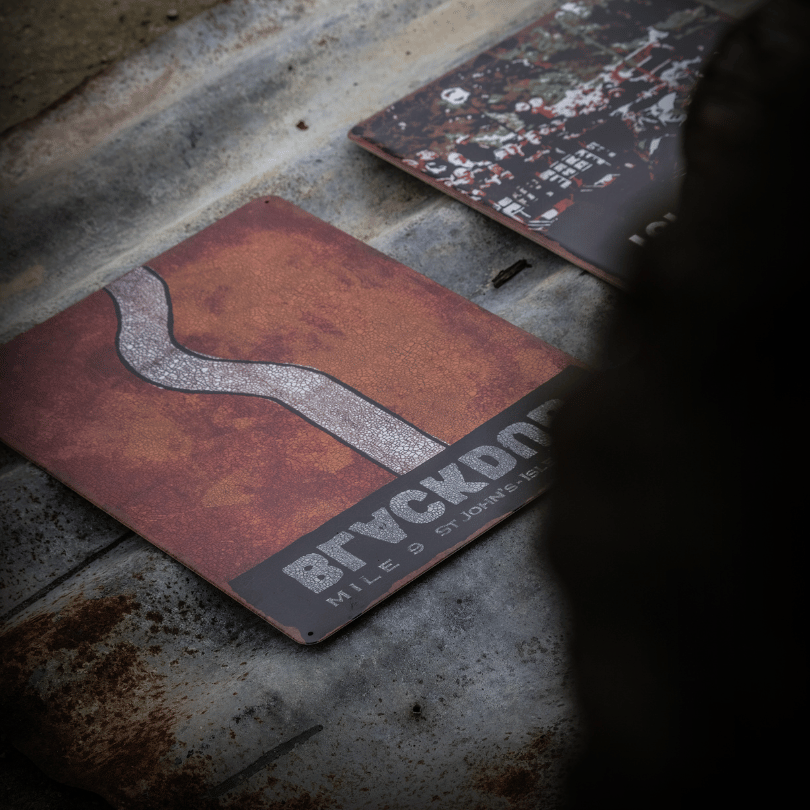 NEW IN - Garage Signs!