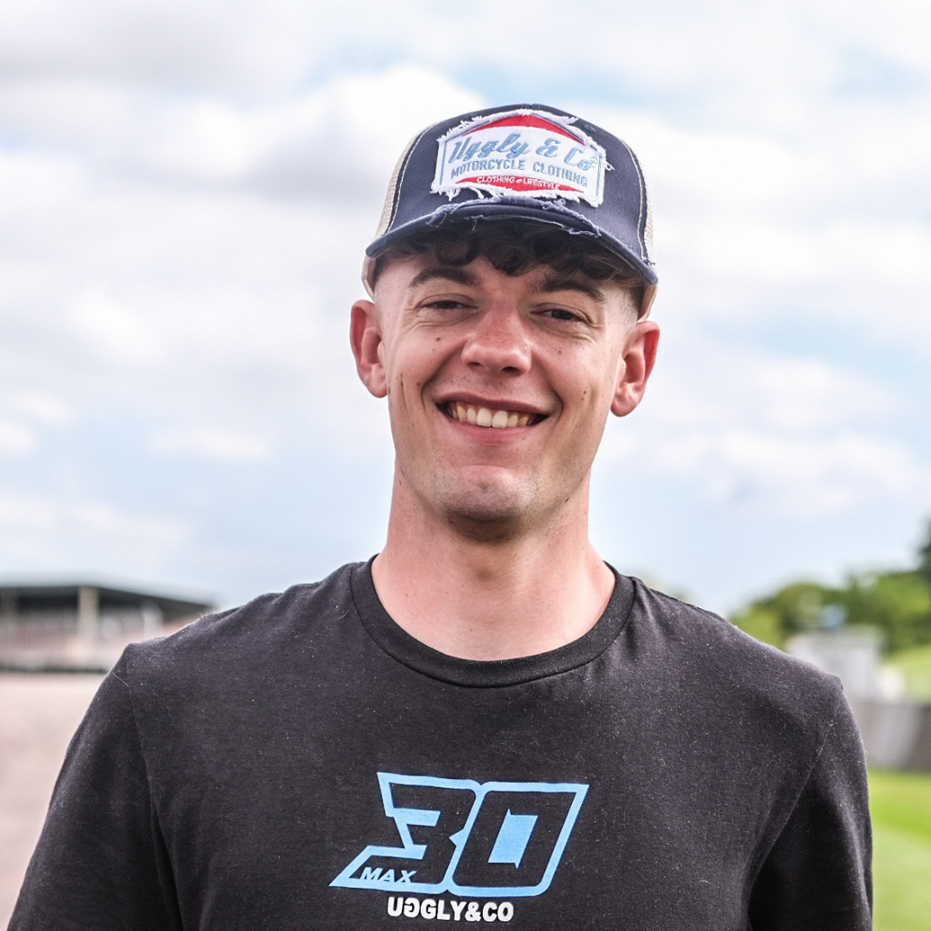Max Cook P4 at Thruxton BSB! – Uggly and Co