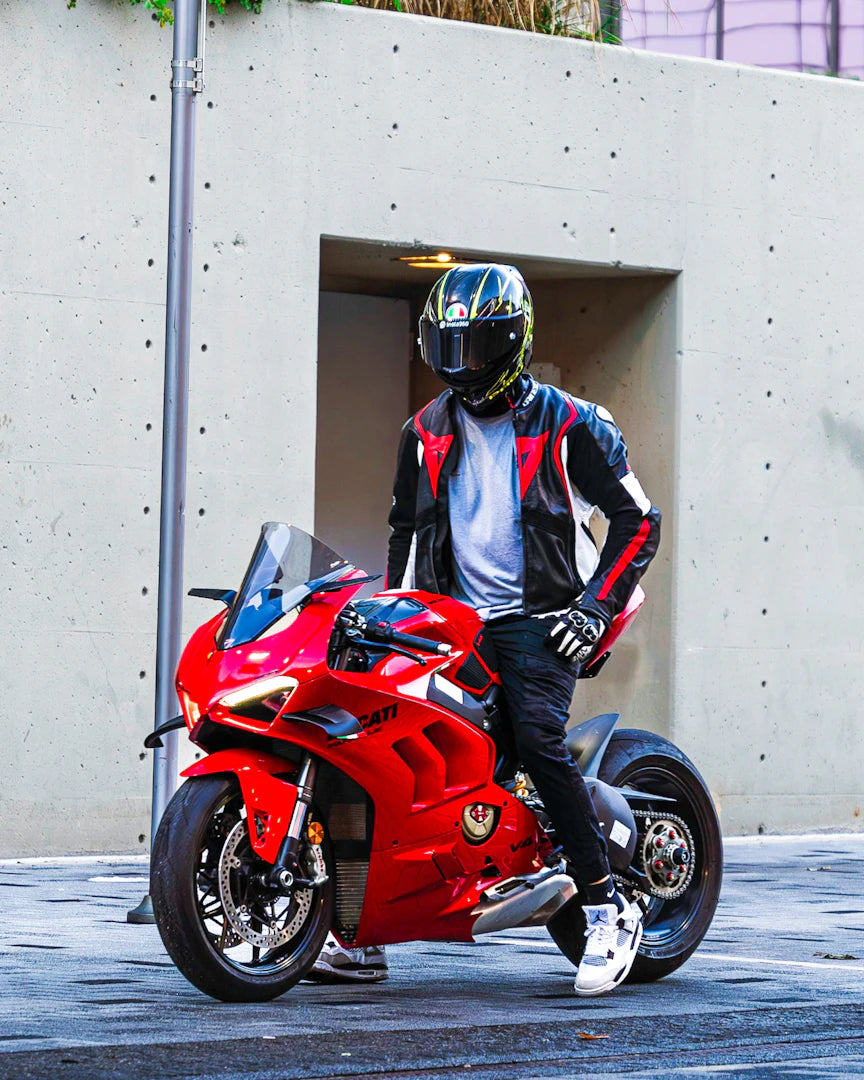 Stylish Casual Wear for Isle of Man TT Enthusiasts