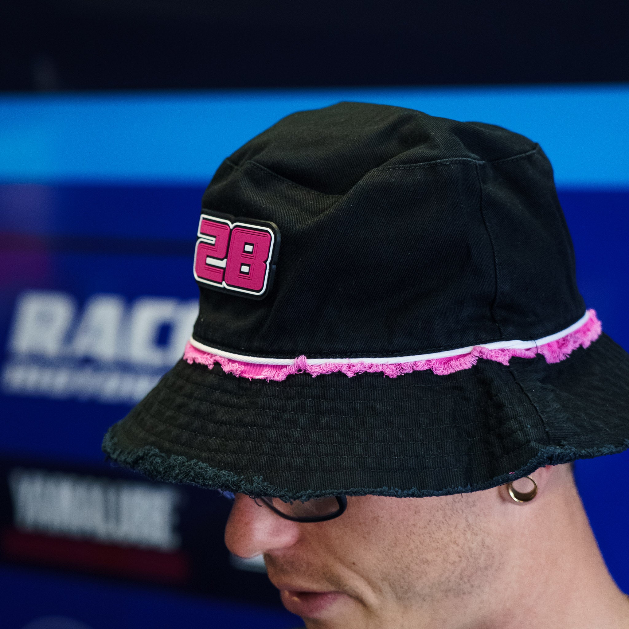Bradley Ray #28 Diamond Bucket Hat with Yamaha British Superbikes styling